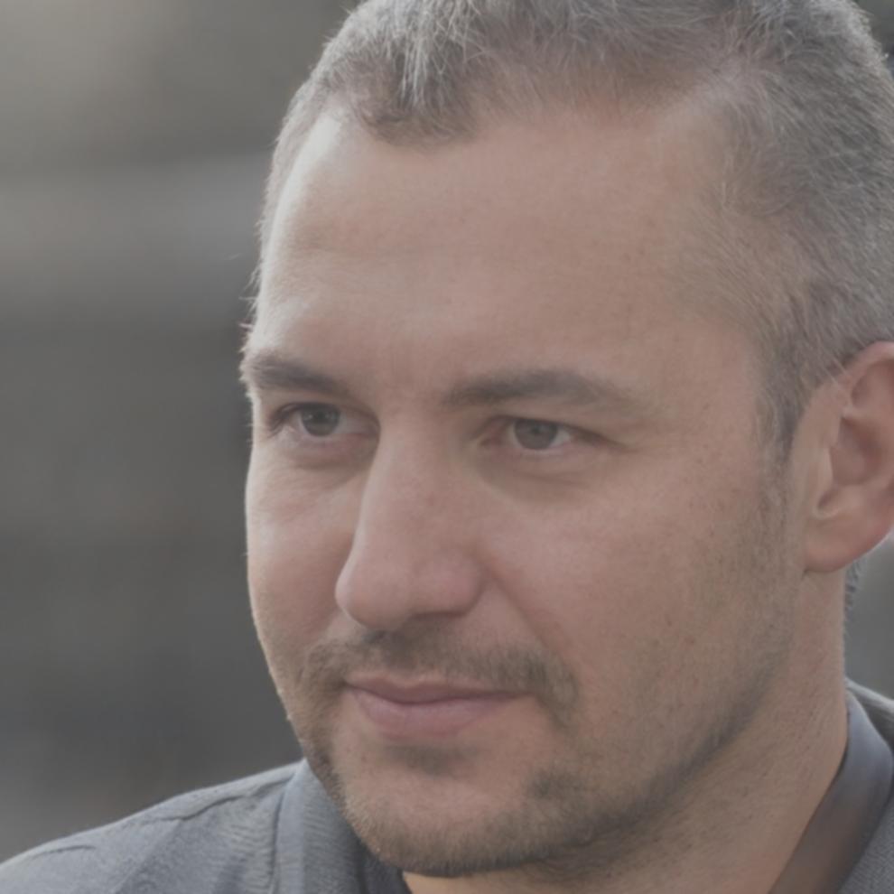 Chef instructor Stellan Bjørnstad in professional kitchen setting